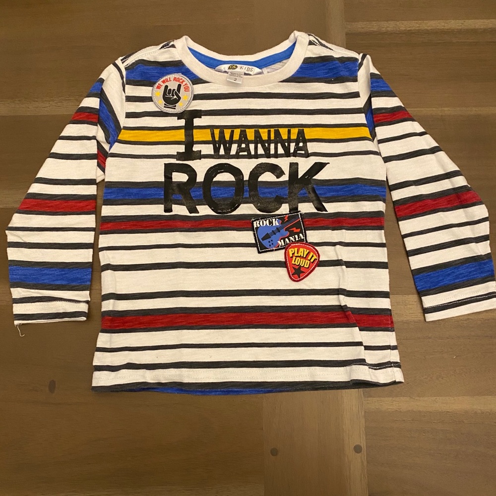 2/$20💥PL Boys Long Sleeve T-Shirt (2T)